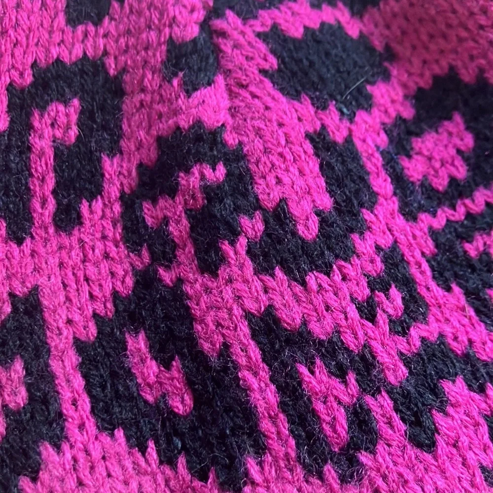 Kids’ knit beanie BearPaw Pink Animal Print